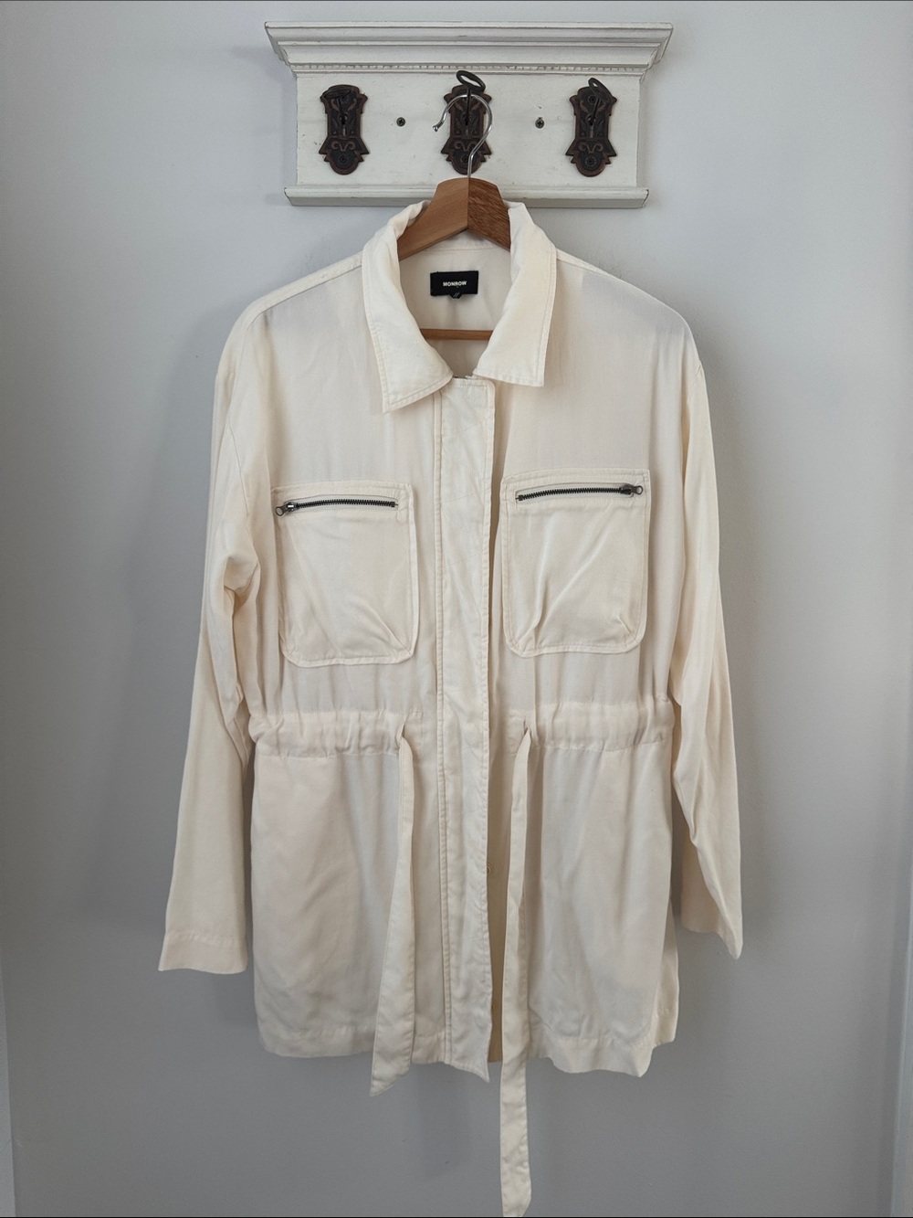 Monrow Cream Utility Jacket with Zipper Chest Pockets Waist tie Casual Neutral